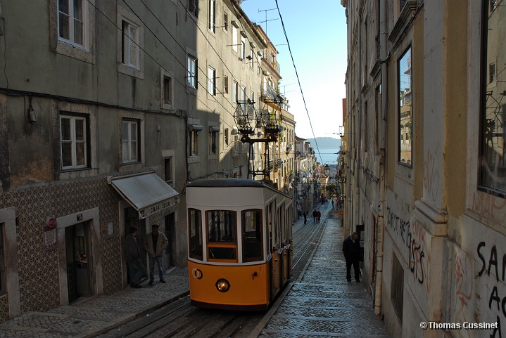 Accueil/Voyage  Lisbonne et ses environs - Dcembre 2005/Lisbonne - Les tramways - Tramway_Lisbonne_0122m